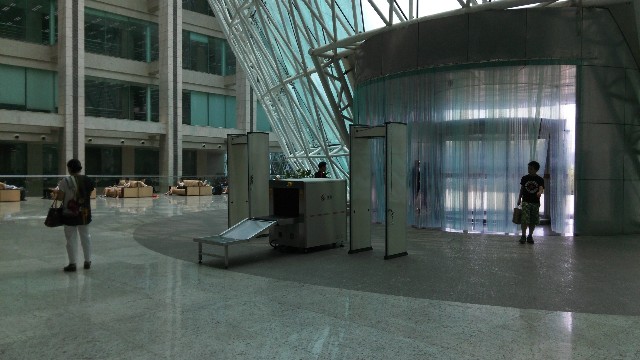 6550X光安檢機價格多少錢一臺？應該如何選擇