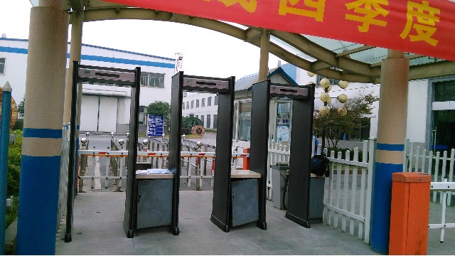 金屬防盜安檢門(mén)-免費(fèi)來(lái)樣測(cè)試，節(jié)省80%安保工資支出【探天下】